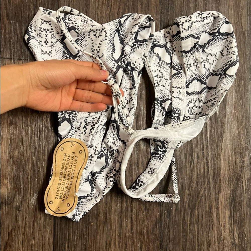 Reptile Patterned Bikini Sets Medium - image 2